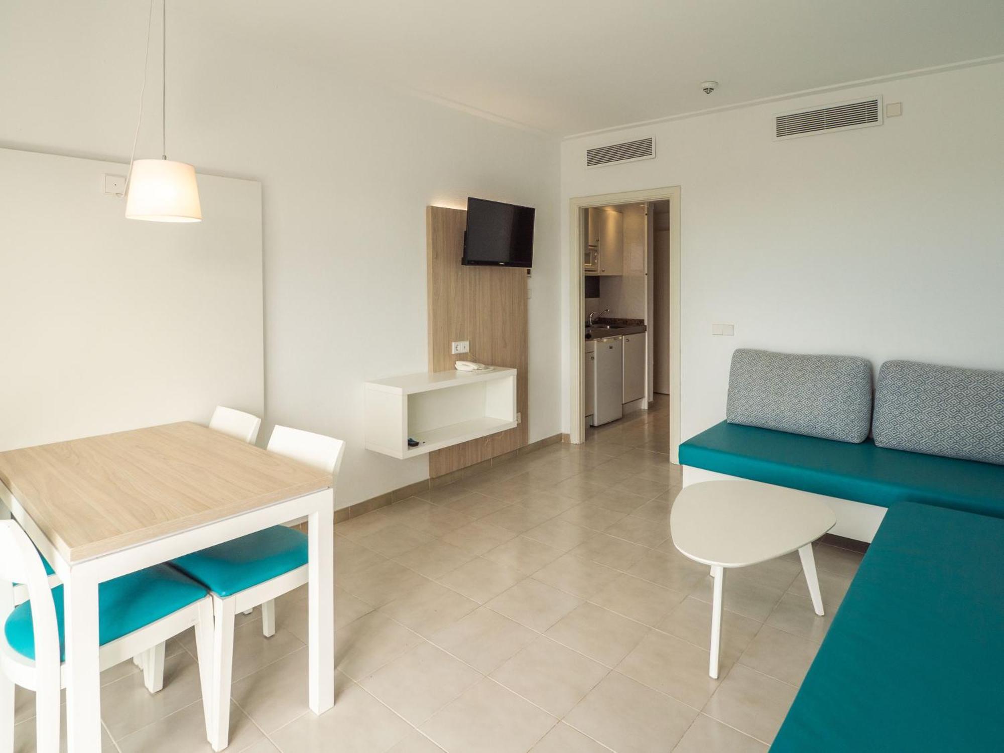 Apartamentos La Santa Maria Cala Millor  Exterior foto
