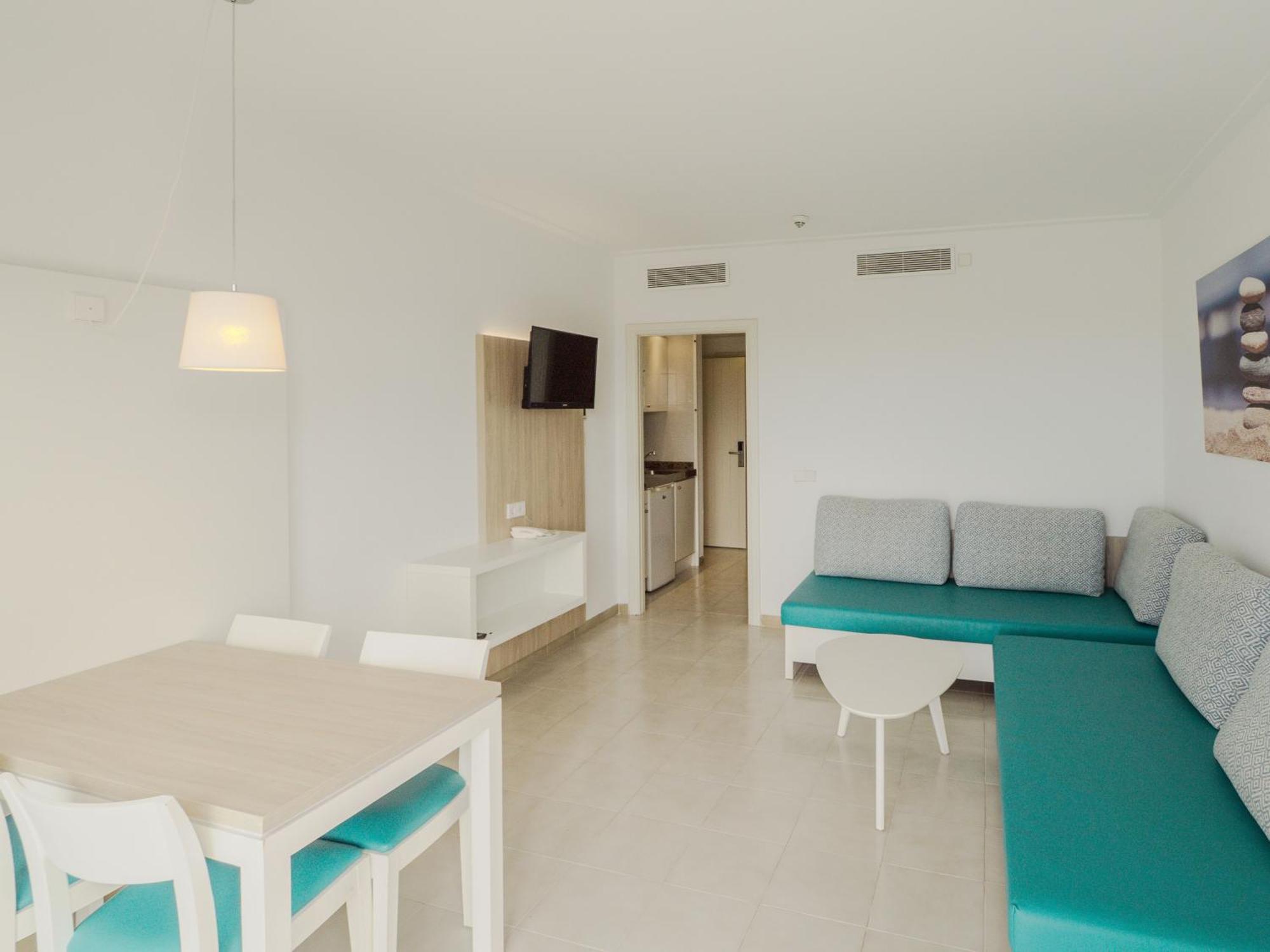 Apartamentos La Santa Maria Cala Millor  Exterior foto